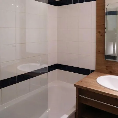 Apartment 1800: 2p, 6 Pers, Piscine, Animaux Admis - Fr-1-322-490